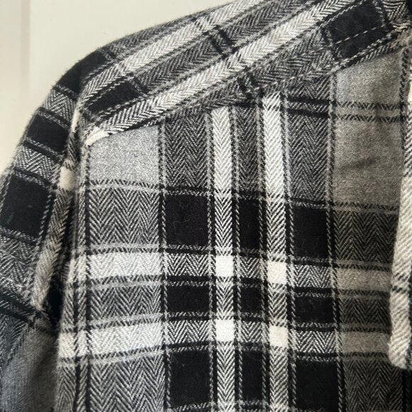 George Men's Flannel Shirt XL Grey Black Soot Plaid Super Soft Outdoor Casual - Picture 10 of 13